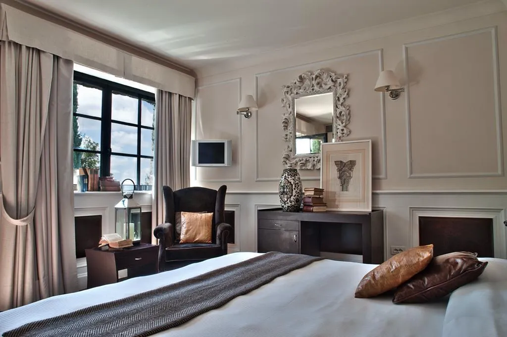 Room, Villa Fiesole, Florence