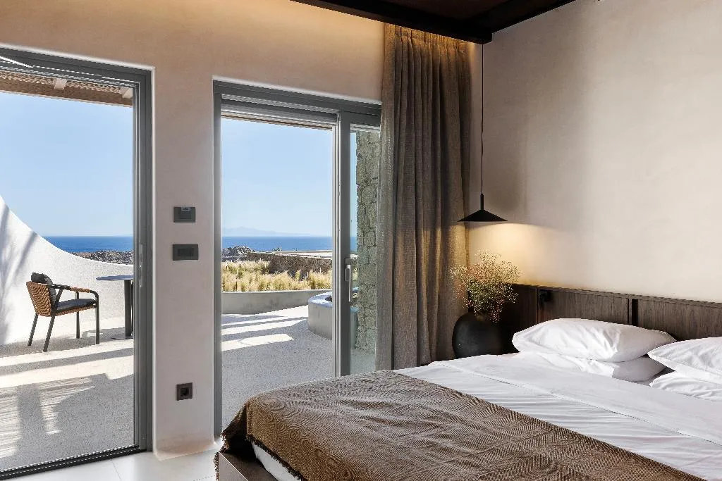 DOUBLE DELUXE SIDE SEA VIEW Room, Maximus Mykonos, Mykonos