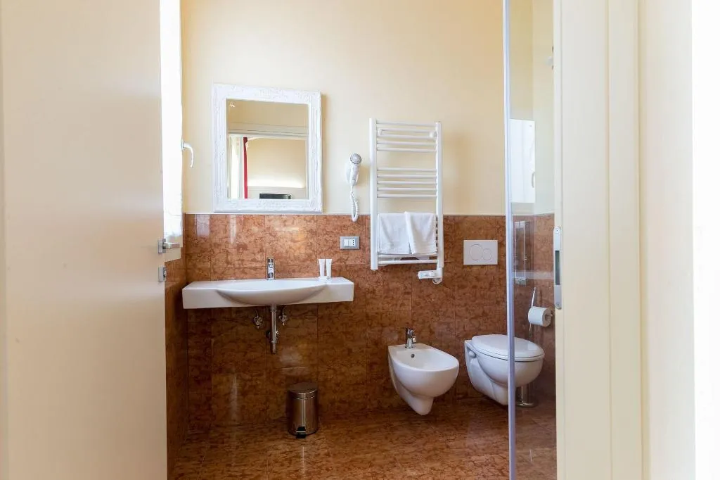 Room, Villa Erica & Villa Erica 1, Venice