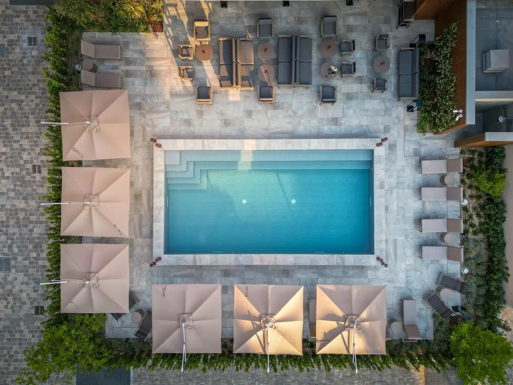 Pool, Crowne Plaza Milan City, Milan