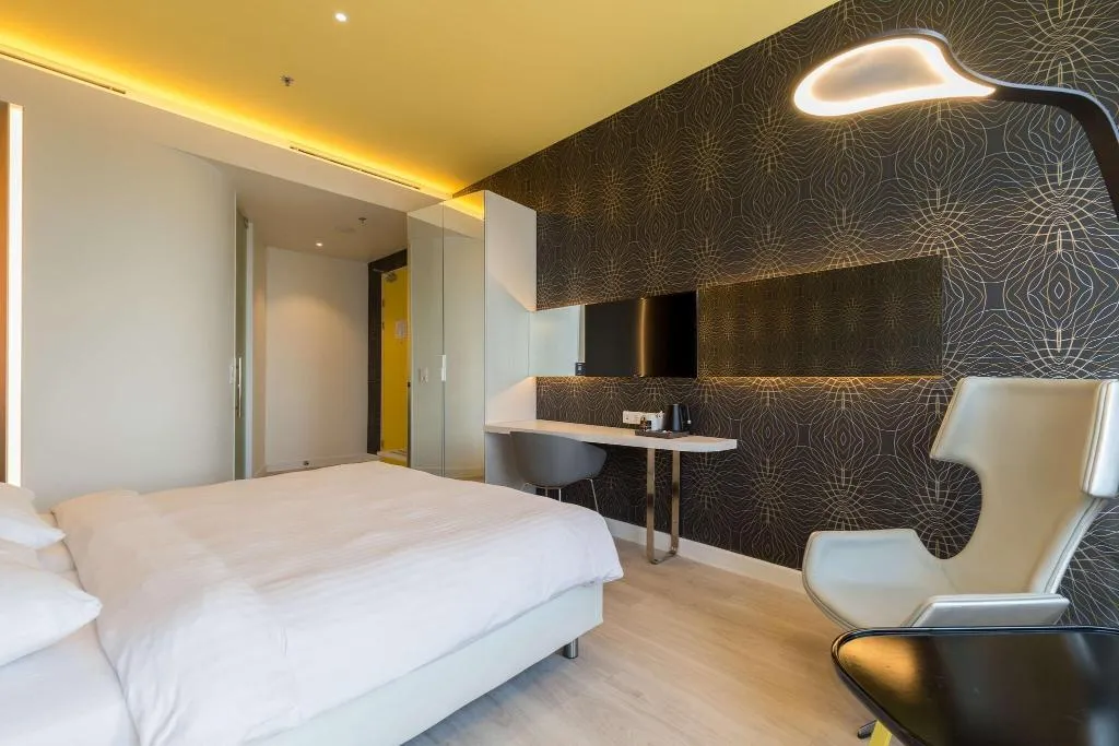 DOUBLE SUPERIOR CITY VIEW Room, Park Inn By Radisson Amsterdam City West, Amsterdam