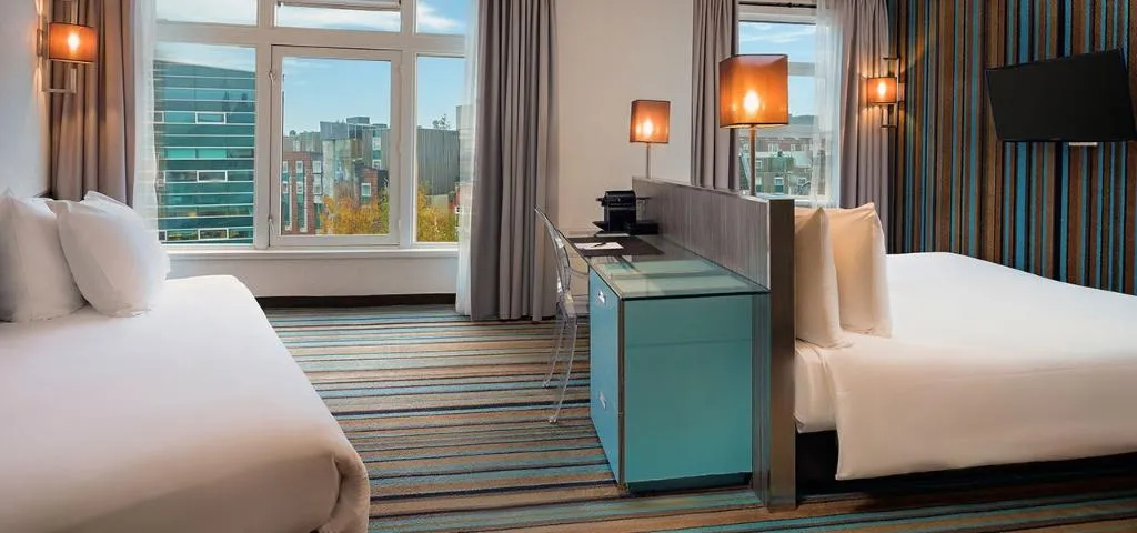 TRIPLE CITY VIEW Room, WestCord City Centre Hotel Amsterdam, Amsterdam