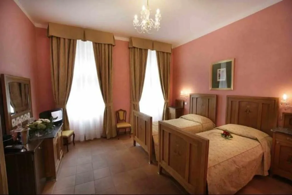 Room, Caesar Prague, Prague