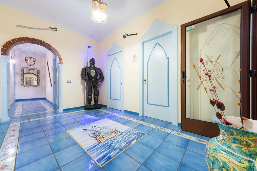 Lobby, Albergo Riviera, Naples