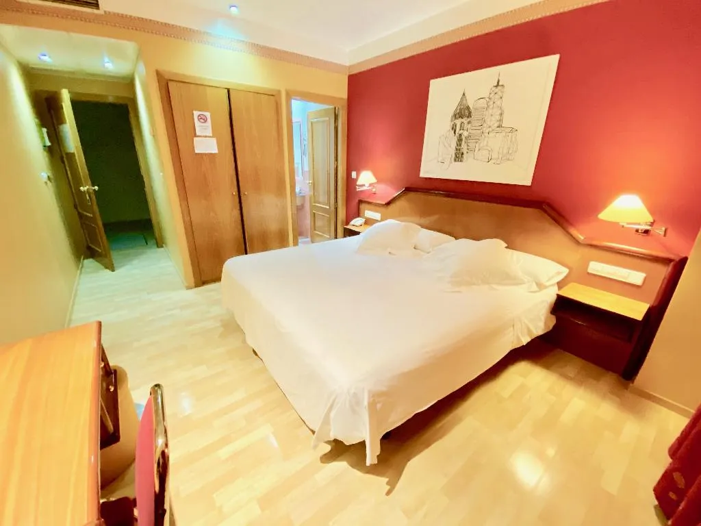 DOUBLE ONE BED Room, Torrepalma, Andalucia