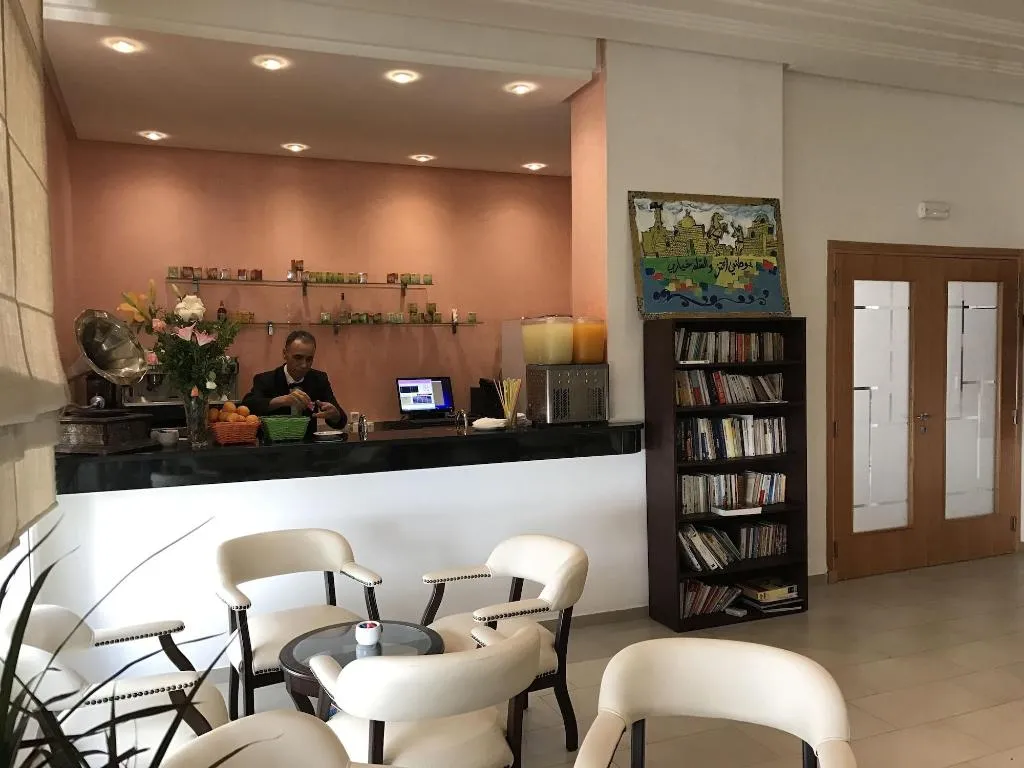 Bar, Hotel Al Karmel, Tunisia