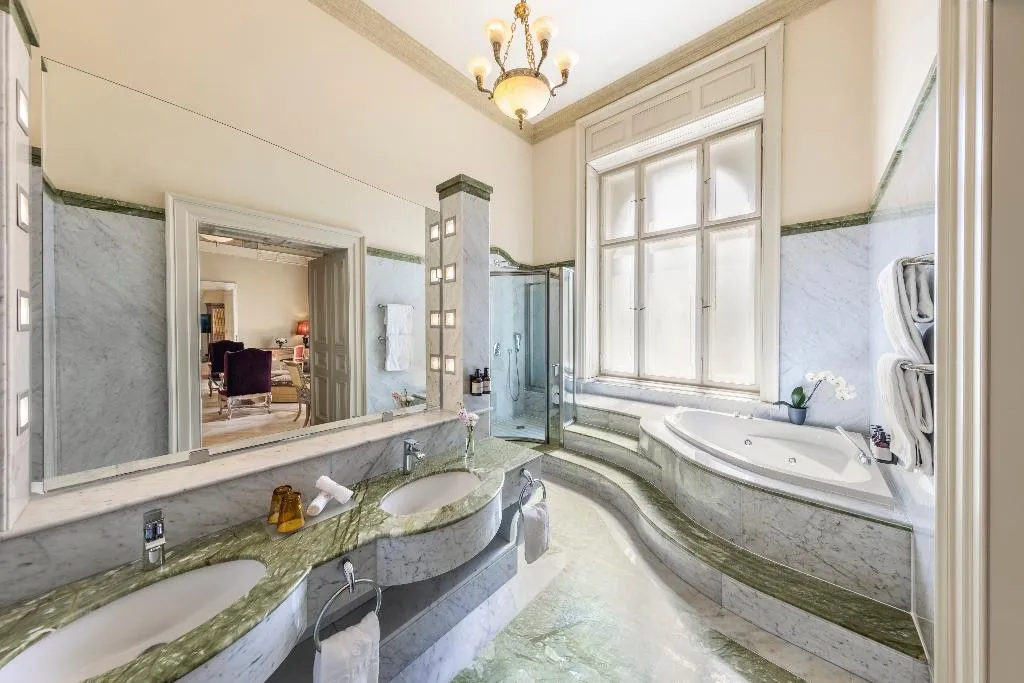SUITE STANDARD Room, NH Collection Prague Carlo IV, Prague