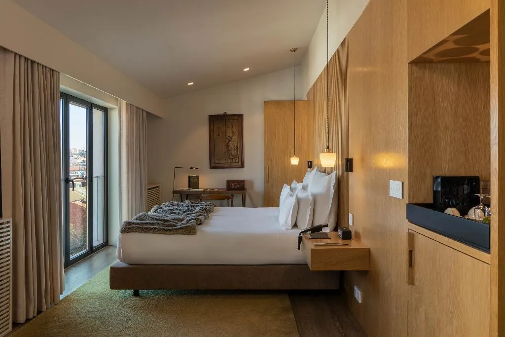 DOUBLE PREMIUM CITY VIEW Room, Memmo Príncipe Real - Design Hotels, Lisbon