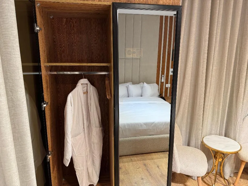 SUITE ONE BED Room, Palacio Pyramids Hotel, Cairo