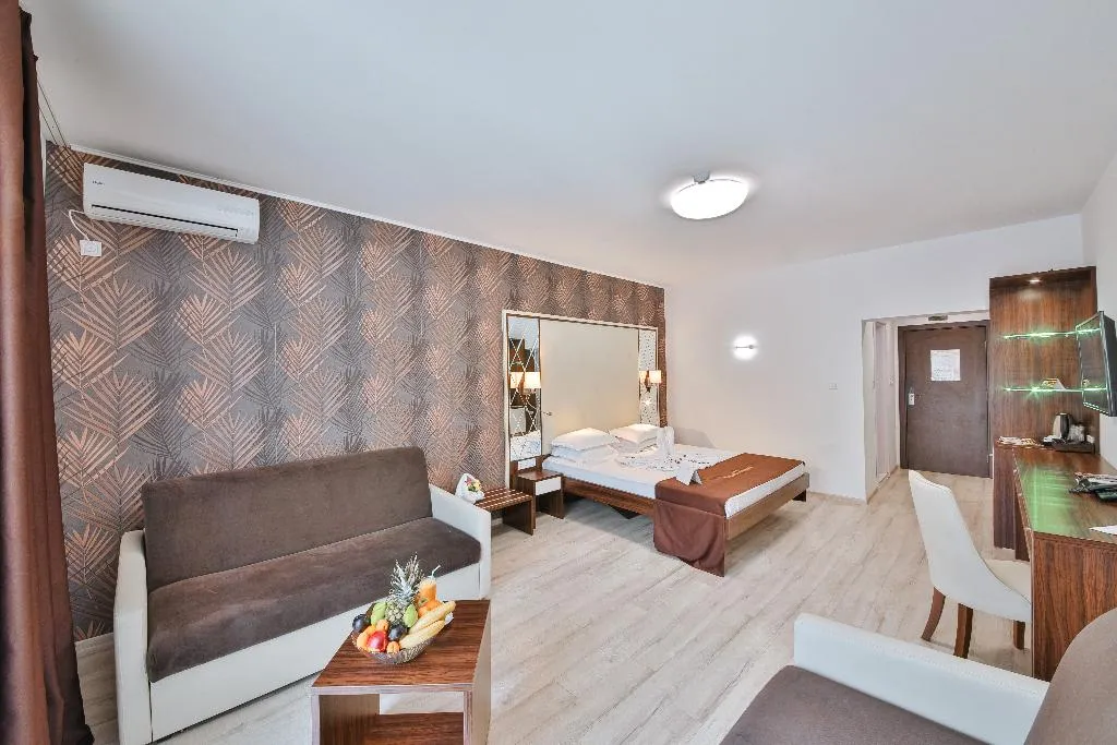 FAMILY ROOM DELUXE Room, Prestige Deluxe Hotel Aquapark Club, Varna