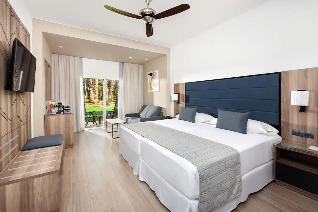Double or Twin GARDEN VIEW Room, Hotel Riu Palace Oasis, Gran Canaria