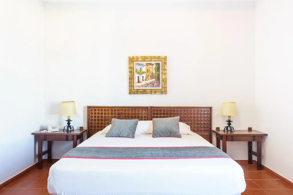 DOUBLE STANDARD Room, Hotel Las Cumbres, Andalucia