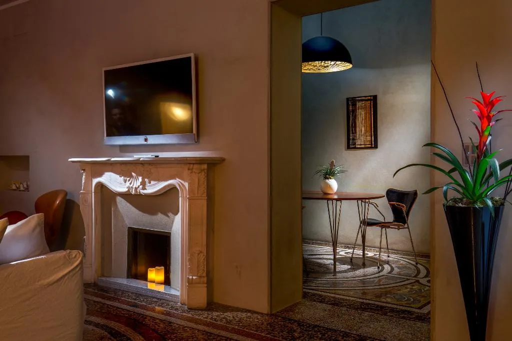 SUITE DELUXE EXECUTIVE Room, SuiteSistina For Brave Lovers, Rome