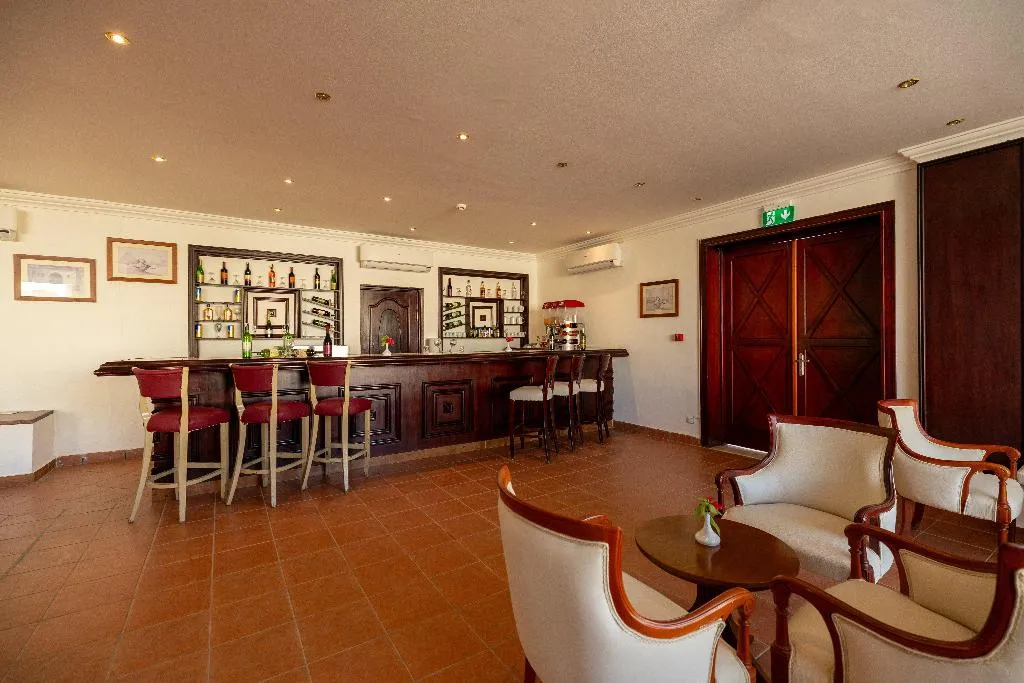 Bar, Continental Plaza Beach, Red Sea Riviera