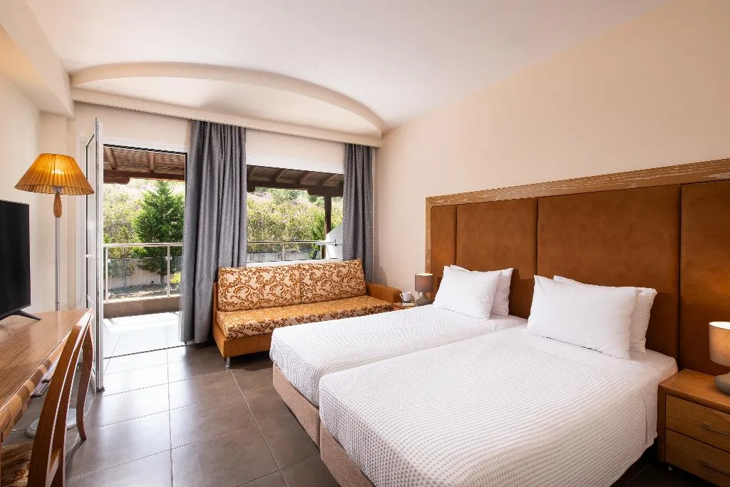 Double or Twin POOL VIEW Room, Alexandros Palace Hotel & Suites, Halkidiki