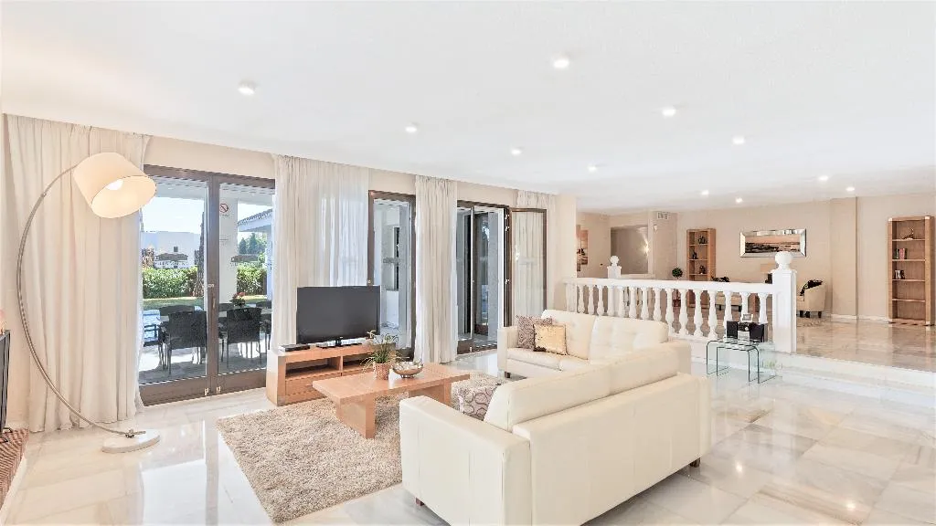 VILLA STANDARD Room, Villa Marina Puerto Banus, Costa Del Sol