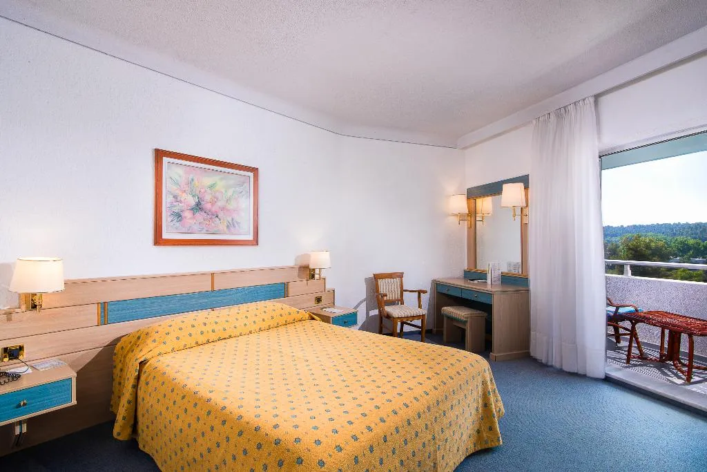 Double or Twin SIDE SEA VIEW Room, Pallini Beach, Halkidiki