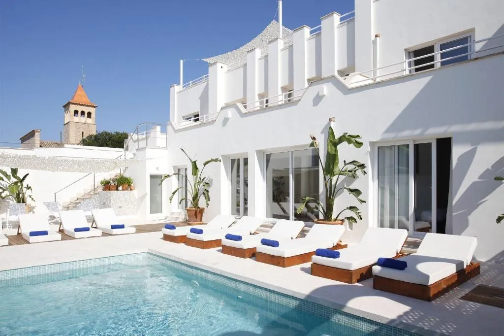 Sports and Entertainment, Petit Rocamar, Majorca
