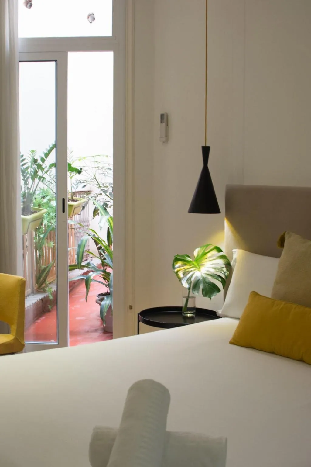 Room, Forgetmenot, Barcelona