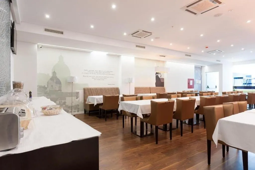 Restaurant, Hotel Capital, Lisbon