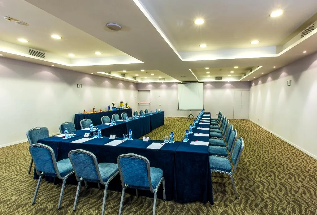 Conferences, Leonardo Hotel Barcelona Gran Via, Barcelona