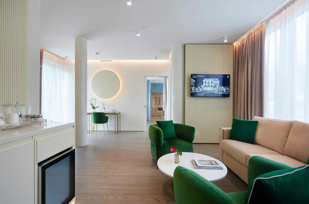 SUITE GARDEN VIEW Room, Boutique Hotel Stresa, Milan