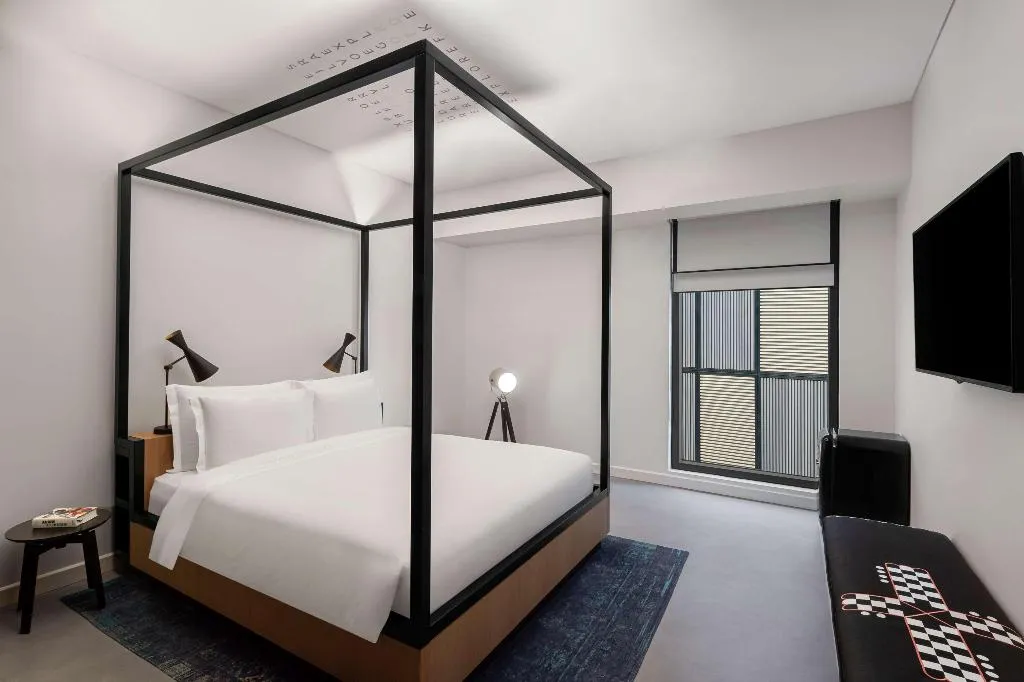 Room KING SIZE BED Room, Canopy by Hilton Dubai Al Seef, Dubai