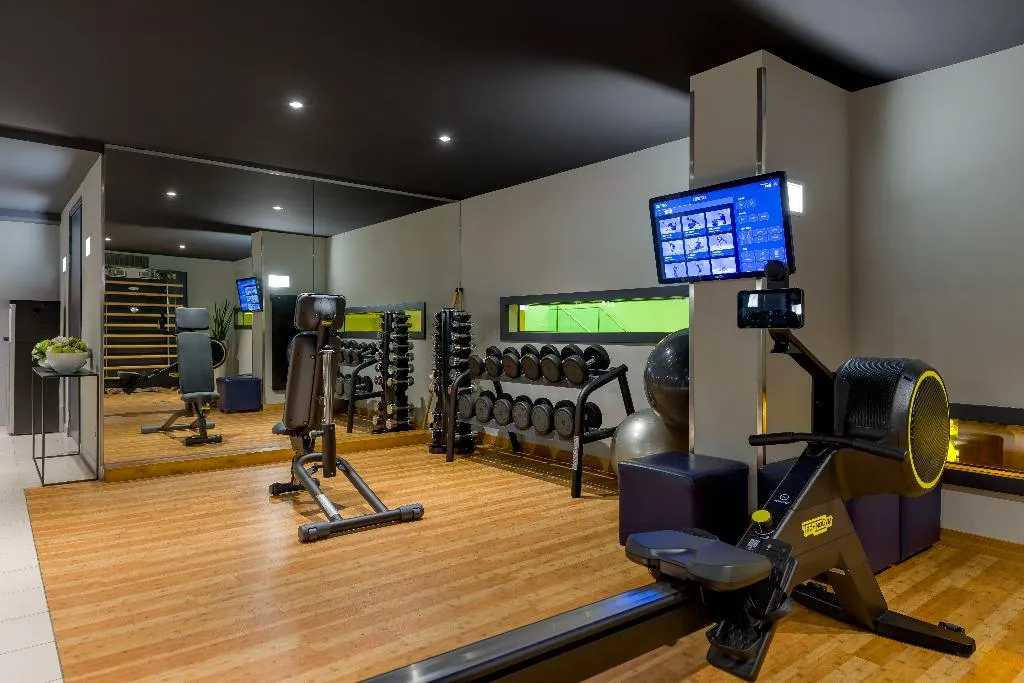 Sports and Entertainment, Movenpick Hotel Amsterdam City Centre, Amsterdam