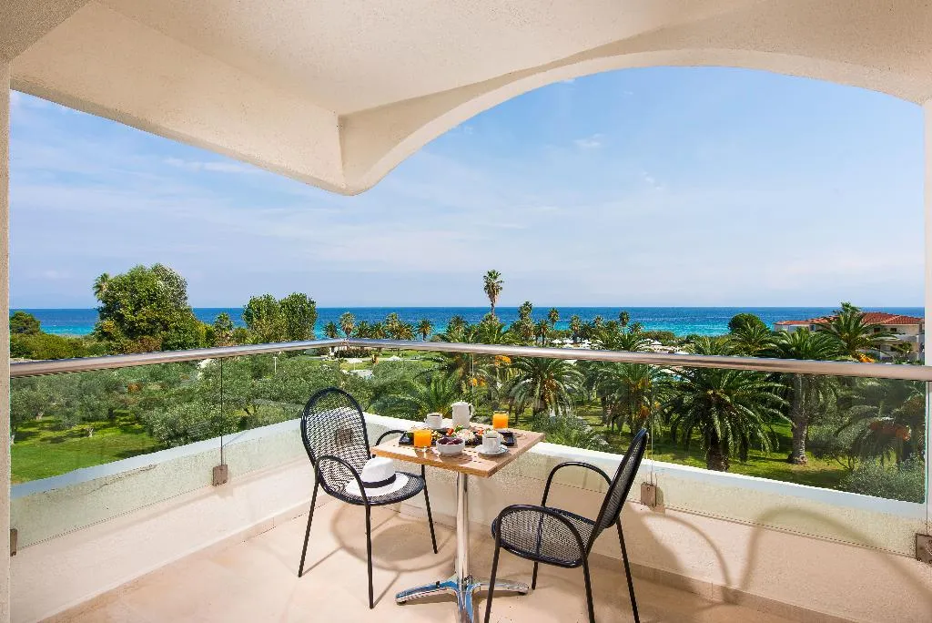 Double or Twin SEA VIEW Room, Kassandra Palace SeaSide Resort, Halkidiki