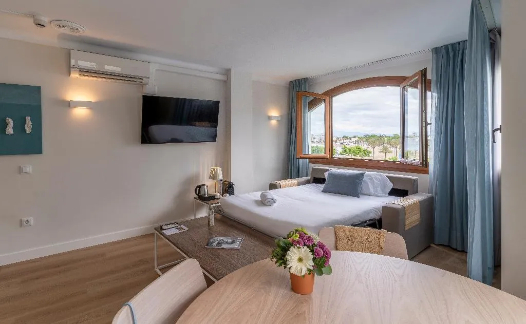 QUADRUPLE STANDARD Room, Prestige Mar y Sol, Costa Brava