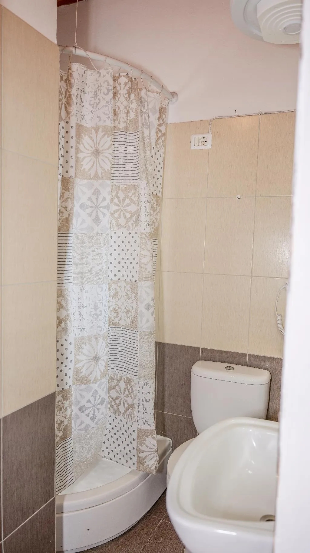DOUBLE BASIC Room, Dolanit Hotels Vila E Drurit, Durres