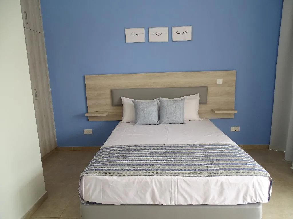 FAMILY ROOM ONE BEDROOM ONE BATHROOM Room, Proteas Mare Suites, Cyprus