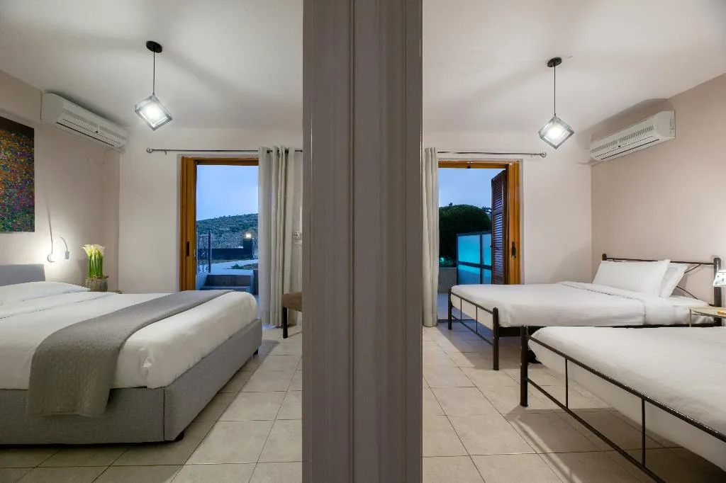APARTMENT STANDARD Room, ID Holiday Living, Athens