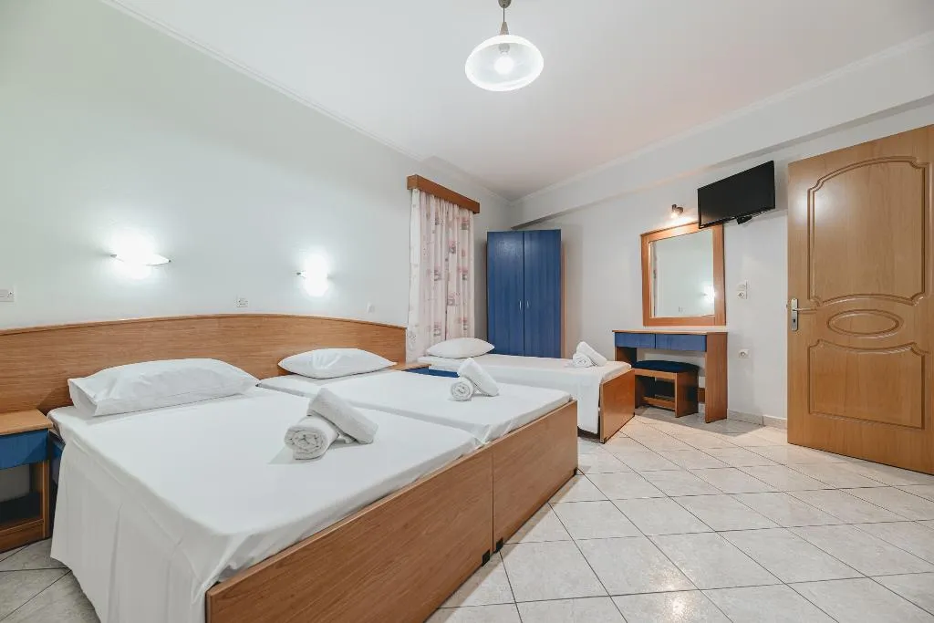 APARTMENT TWO BEDROOMS Room, Christina Apartments, Zante