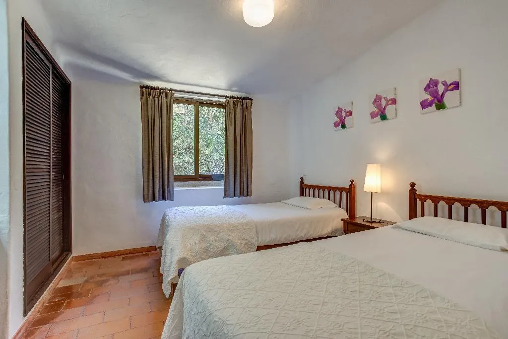 BUNGALOW TWO BEDROOMS Room, Quinta do Paraiso, Algarve