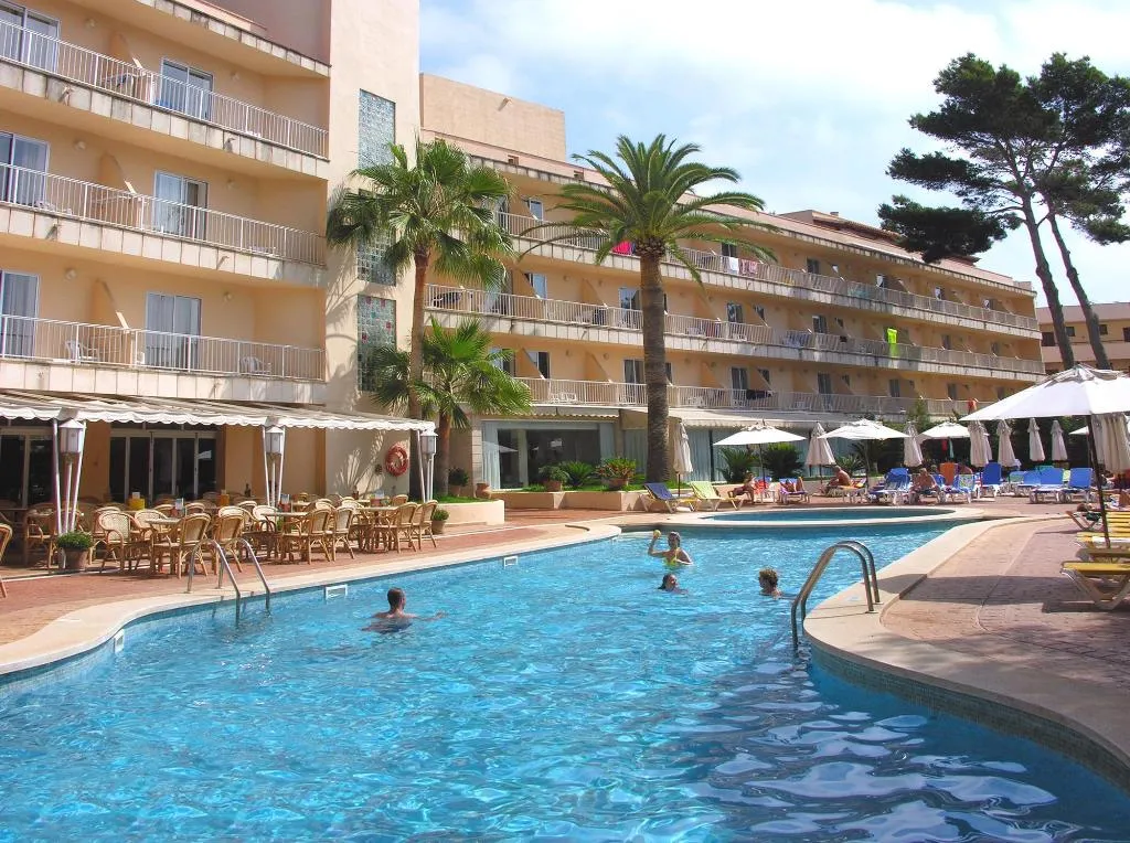 Pool, O7 Alondra, Majorca