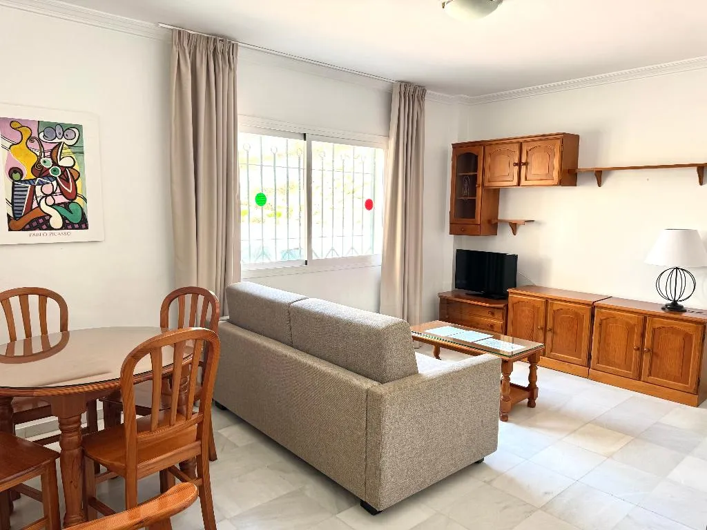 APARTMENT ONE BEDROOM Room, Apartamentos HC Burriana Playa, Costa Del Sol