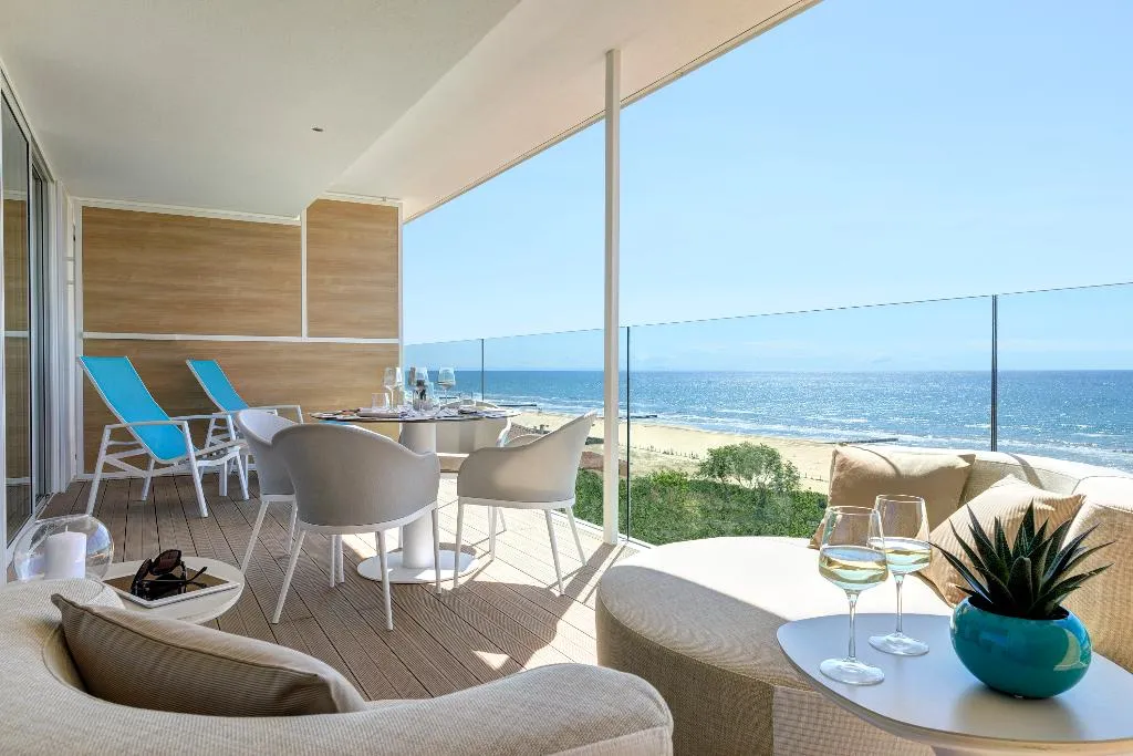 SUITE SEA VIEW CAPACITY 3 Room, Almar Jesolo Resort & Spa, Venice