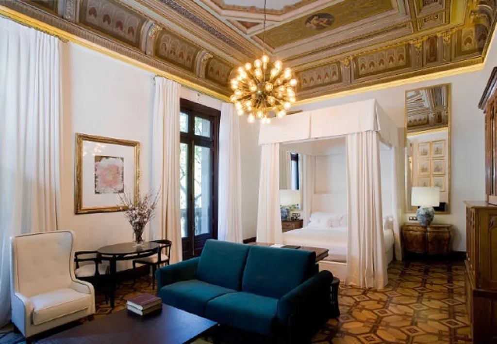Room, Cotton House, Autograph Collection, Barcelona