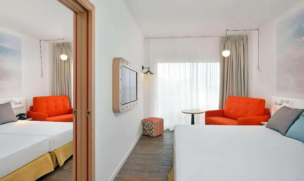 FAMILY ROOM TWO BEDROOMS Room, Sol Katmandu Park & Resort, Majorca