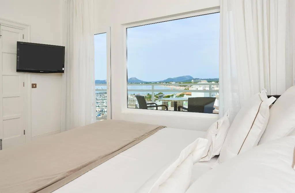 Double or Twin SEA VIEW WITH BALCONY Room, Hoposa Daina, Majorca