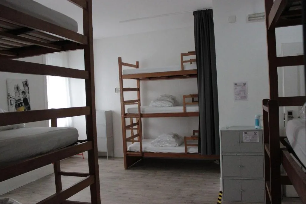 Room, Royal Prince Hostel, Lisbon