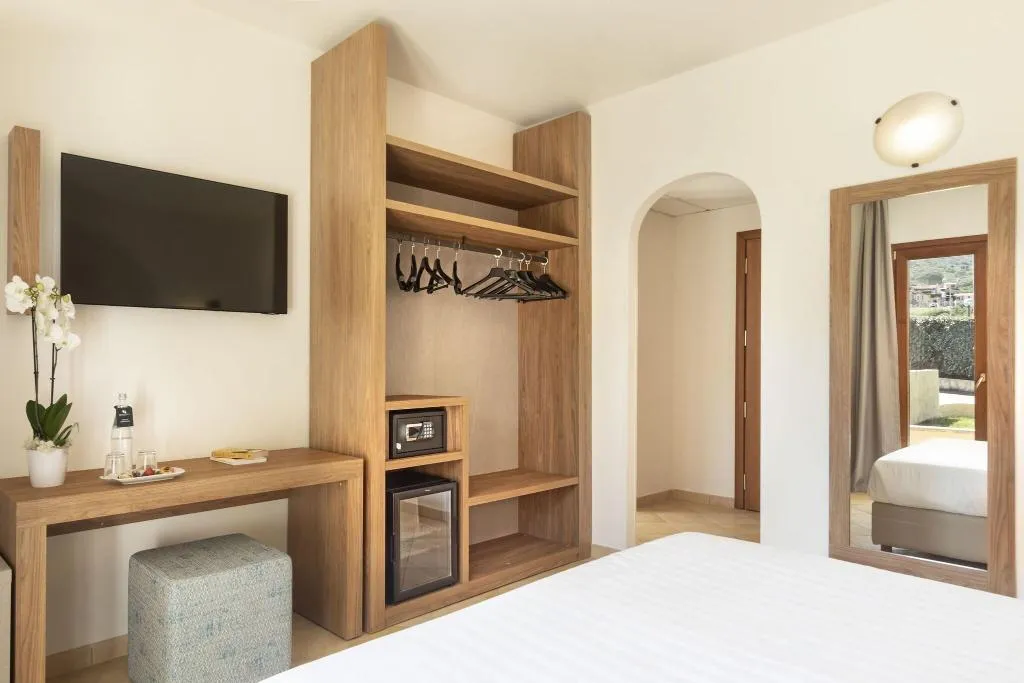 Room, Blu Hotel Morisco, Olbia