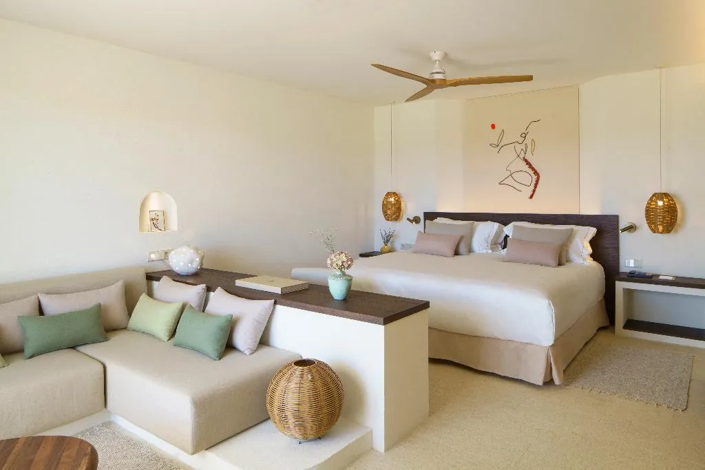 JUNIOR SUITE GOLF VIEW Room, La Zambra Resort in the Unbound Collection by Hyat, Costa Del Sol