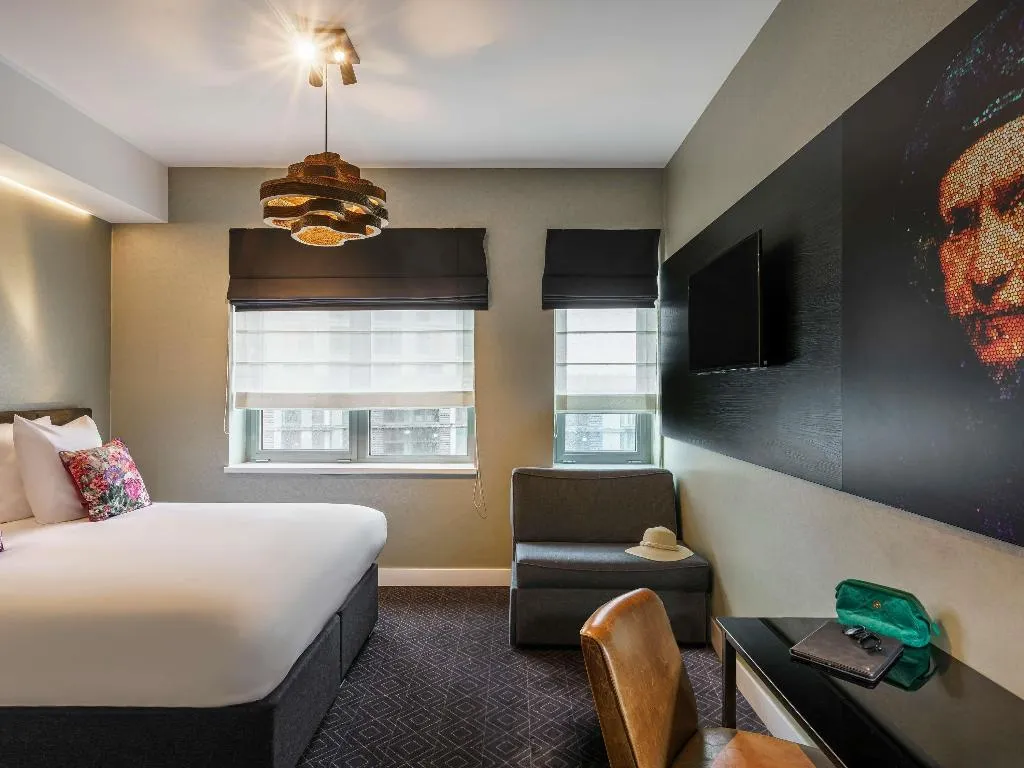 FAMILY ROOM CLASSIC Room, Mercure Hotel Amsterdam Sloterdijk Station, Amsterdam
