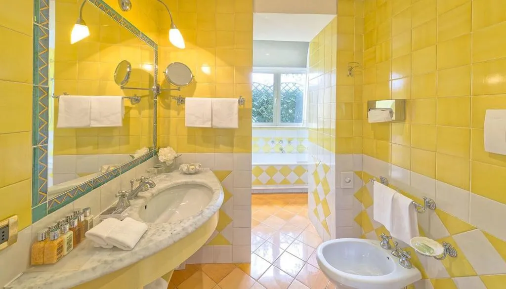 TWIN DELUXE SEA VIEW Room, Miramare e Castello, Naples