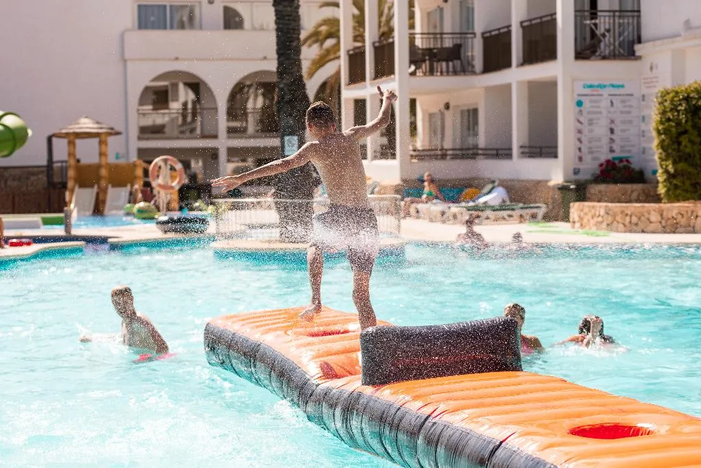 Sports and Entertainment, Hotel Cala d’Or Playa, Majorca
