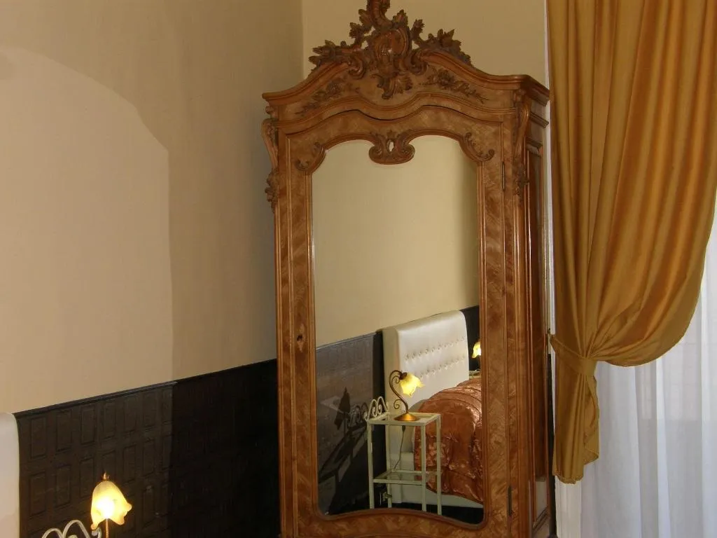 Room, Gattopardo House, Catania