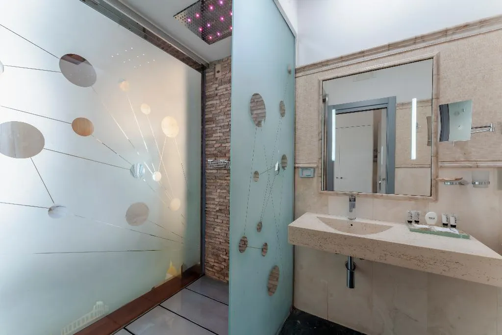 DOUBLE DELUXE Room, Hotel Trecento, Rome