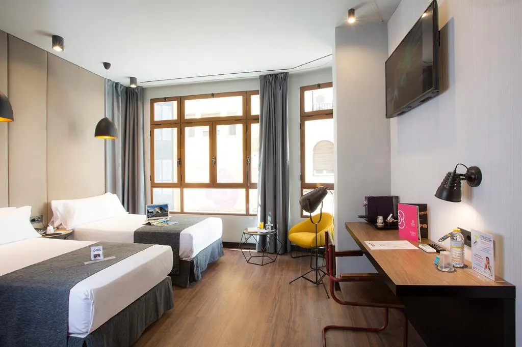 TWIN STANDARD Room, Casual Vintage Valencia, Valencia